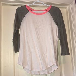 3/4 sleeve white, grey & pink AEO tee